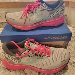 Brooks Ghost 14 Shoes